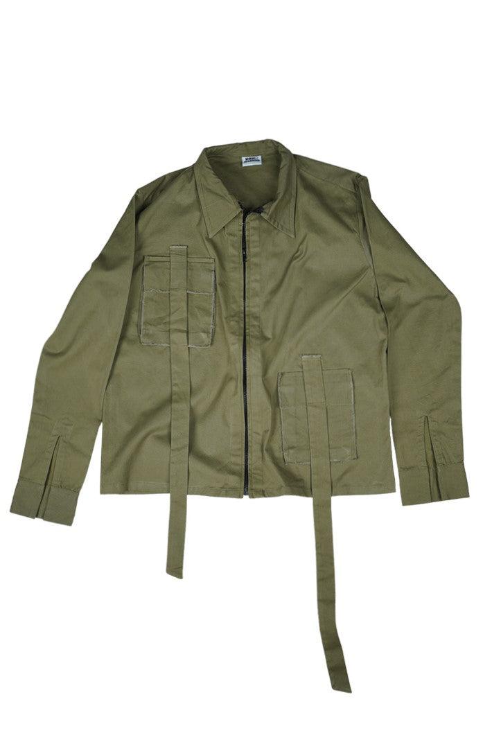 Oversized shirt | Streetwear shirt | mens streetwear | womens streetwear | unisex streetwear | military green shirt | military green oversized shirt | outwear shirt | unisex apparel | indian streetwear | baggy shirt | kokobongo | kokobongo shirt | green shirt | zip shirt | winter fashion | party shirt | comfortable shirt | college fashion | military green shirt | block shirt | shirt with zipper | cotton shirt | 2 pockets shirt 