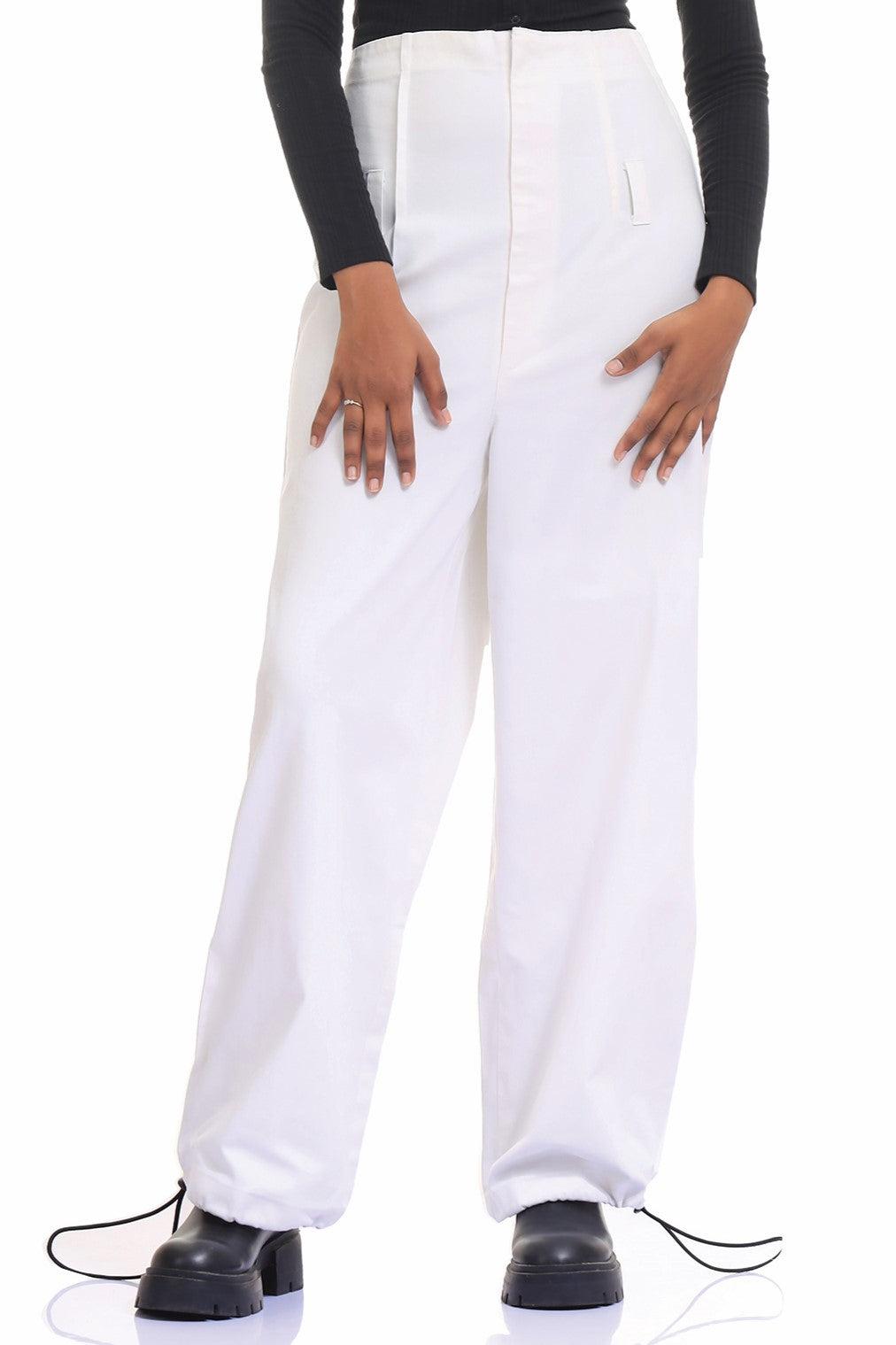 Oversized cargos | Streetwear cargos | kokobongo cargos | fashion cargos | white cargos | white oversized cargos | white oversized cargos | white cargos indian streetwear | kokobongo | fashionable cargos | white cargos | utility cargos | utility cargos | offwhite cargos | 