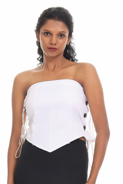 Streetwear corset | womens streetwear | unisex streetwear | white corset | summer outfit | corset white | nterest aesthetic corset | pinterest fashion | gen z fashion  | genz fashion | casual corset | casual streetwear | affordable streetwear | airport look | handmade | white corset | raw edge corset | college wear | outerwear corset | bustier top | bustier corset | bandeau top | bandeau | corset top | simple corset